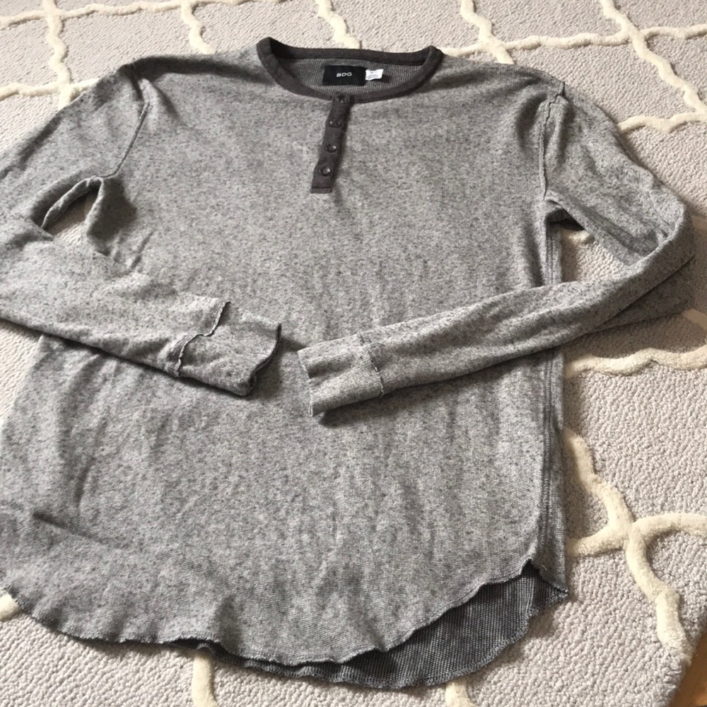 Long sleeve shirt
